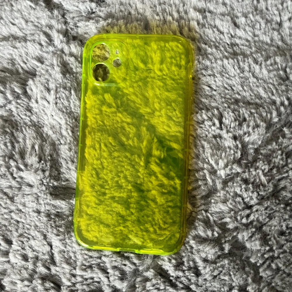 iPhone 11 neon yellow case
